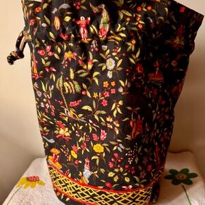 VERY RARE!VERA BRADLEY MING DITTY BAG!!